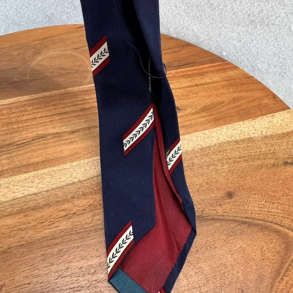 100%‎ Silk Giofer Floral Necktie Navy Blue, Red, Yellow Floral Print Italian 58